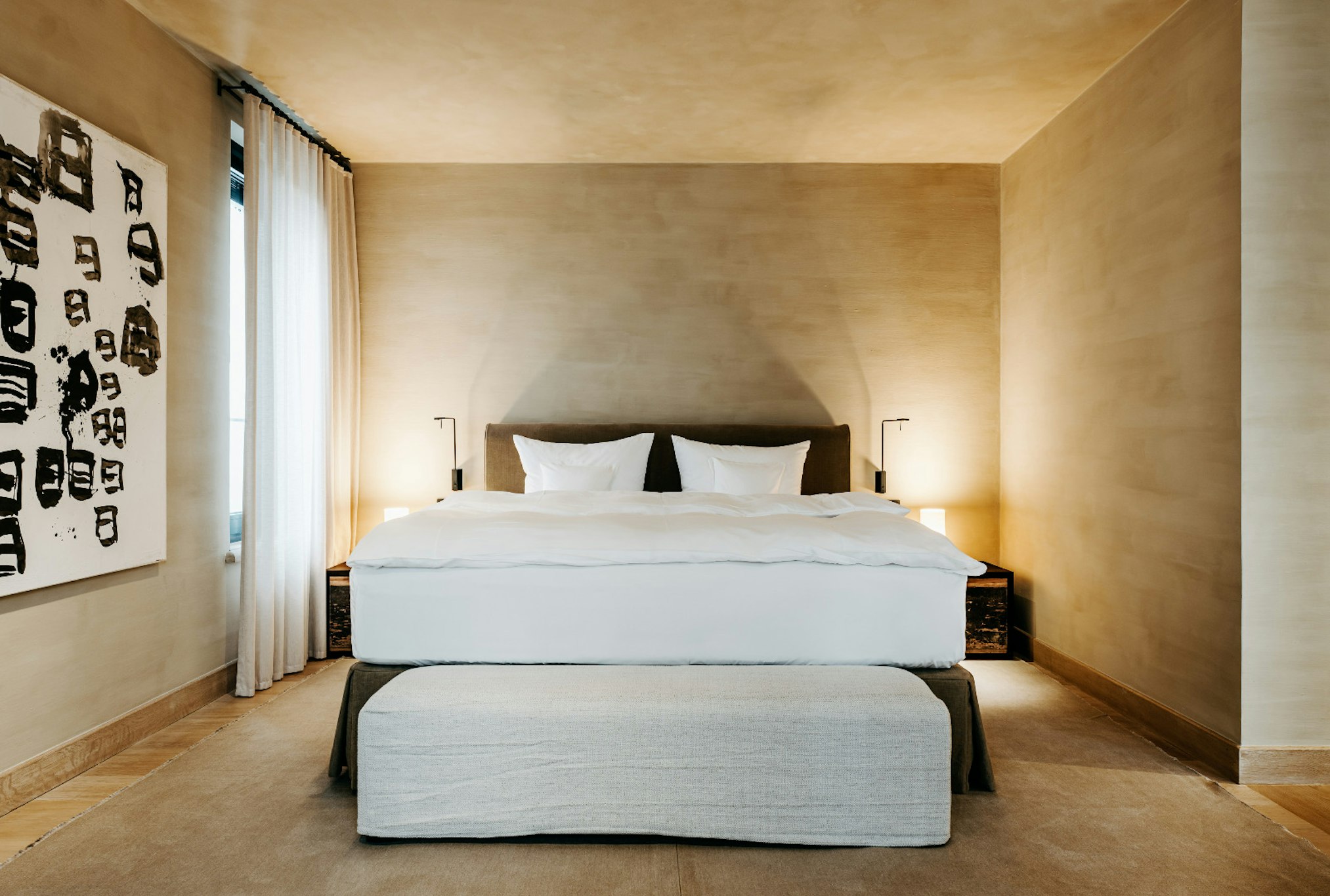 Purs Hotel 2/17