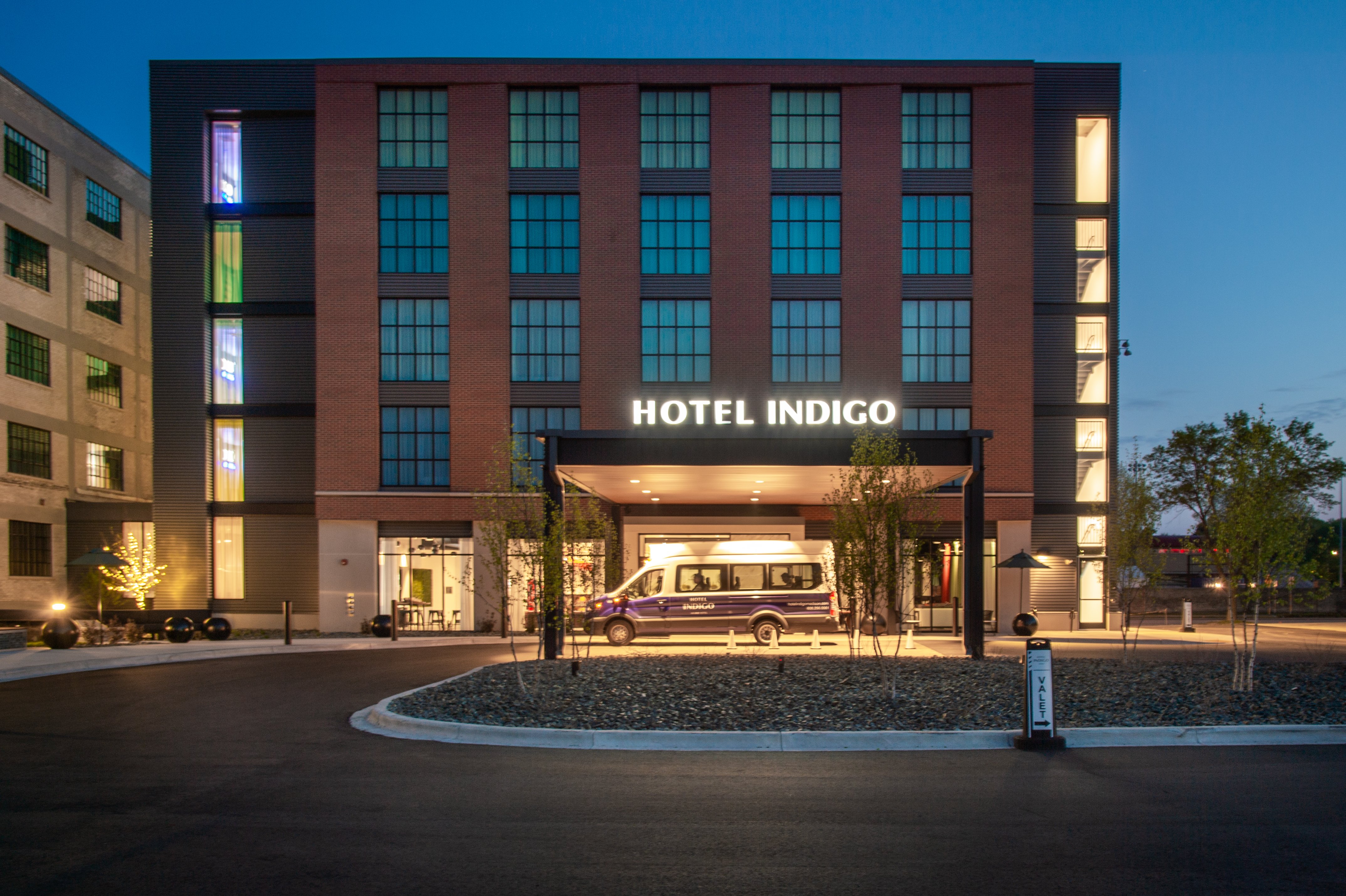 Hotel Indigo Madison Downtown 2/80