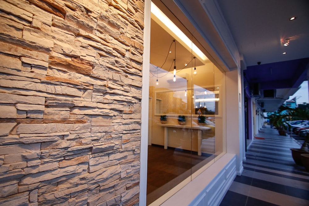 Art Cottage Boutique Hotel 50/64