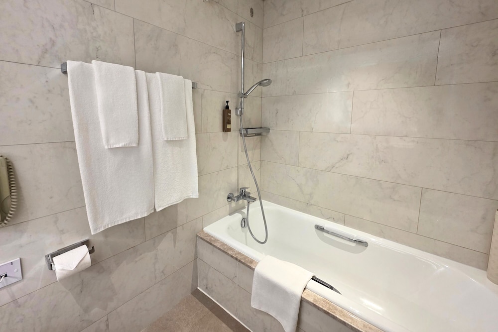 Harbour Plaza North Point 65/66