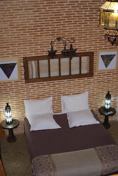 RIAD TARA 71/77