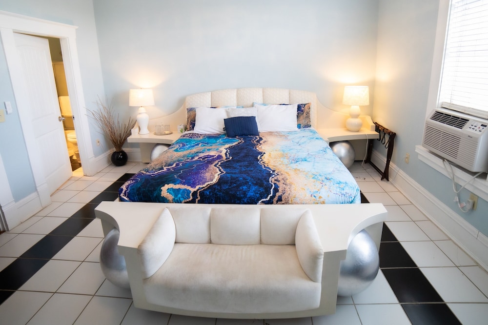 Style, Deluxe, King Bed