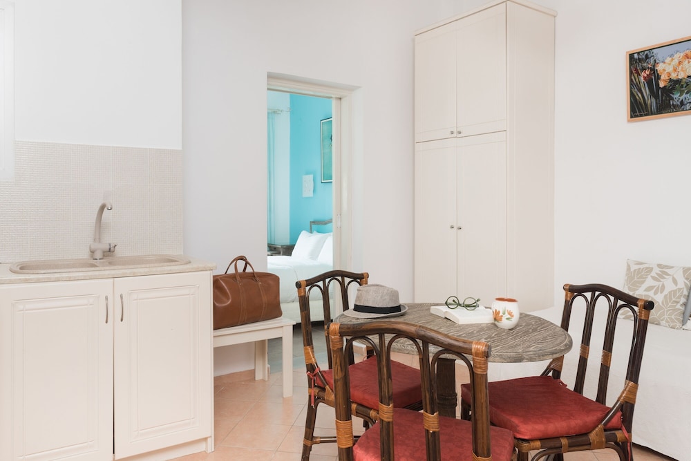 Tinos Resort Hotel 38/50