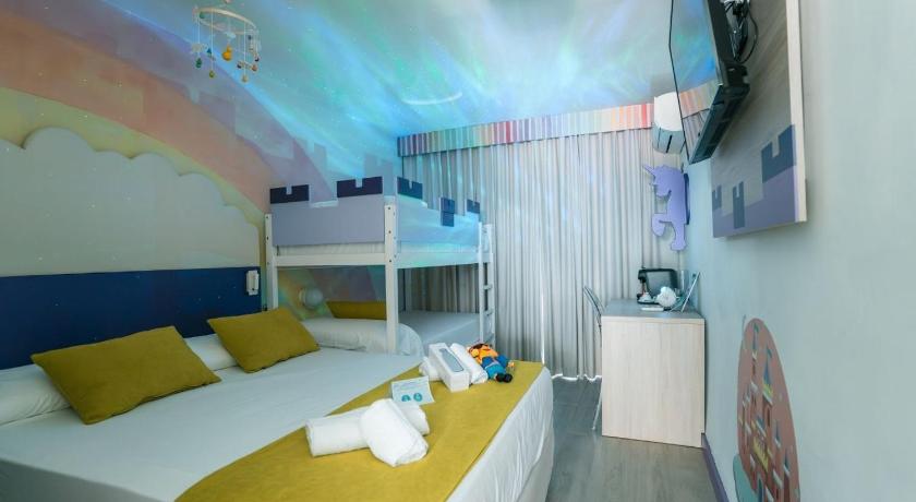 Hotel Magic inn 35/60