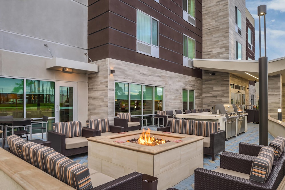 Towneplace Suites San Bernardino Loma Linda 52/64