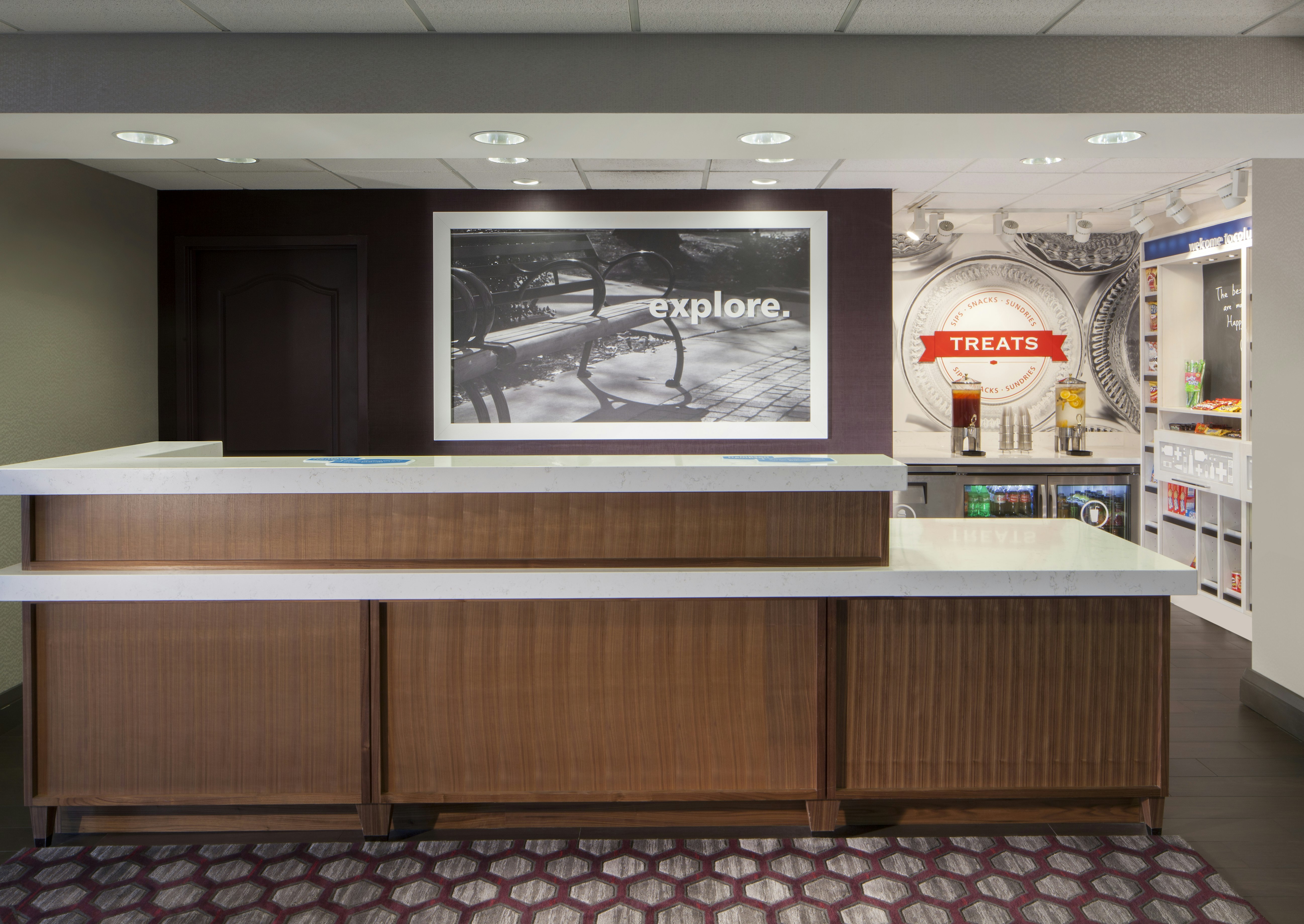 Lobby at Hampton Inn & Suites Columbus Easton Area, COLUMBUS - OH