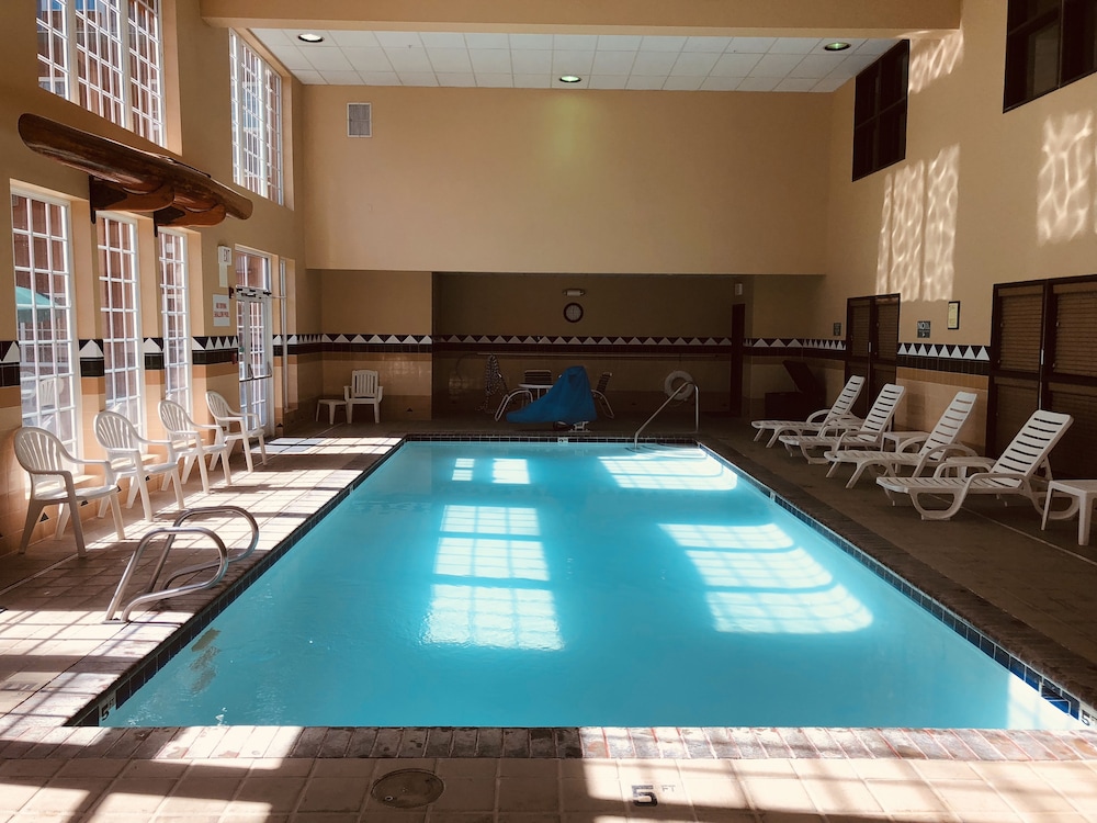 Heathman Lodge 2/48