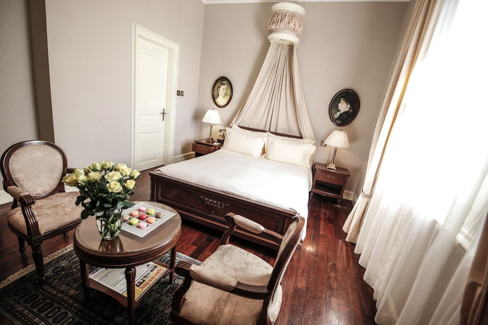 Dalat Palace Heritage Hotel 10/76