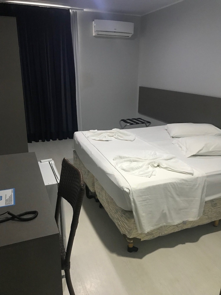 Aquarius Hotel 39/50