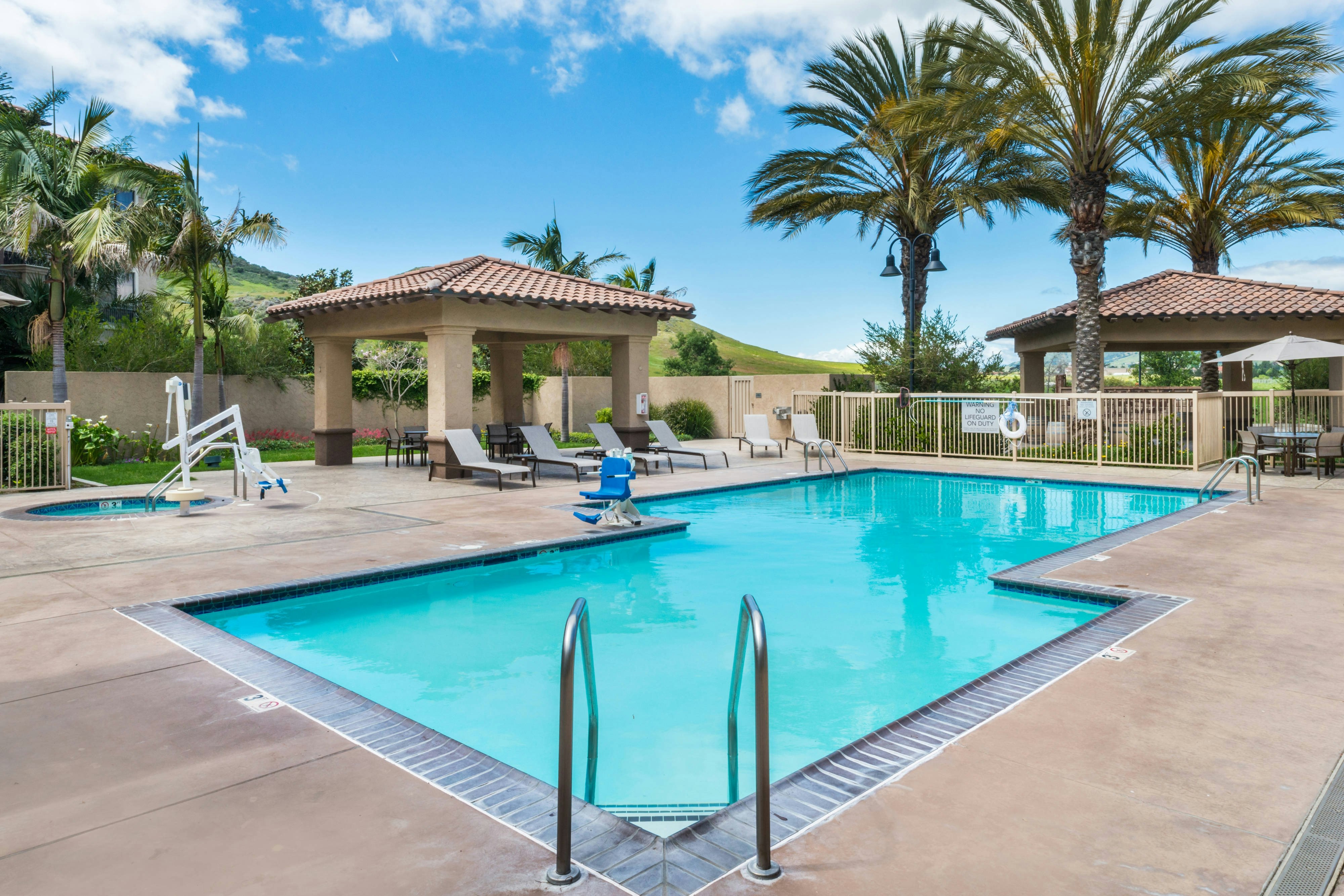 Courtyard By Marriott San Luis Obispo 25/25