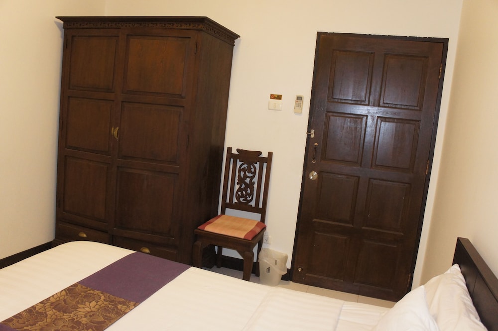 Phuket Gay Home Stay - Caters To Men 16/44