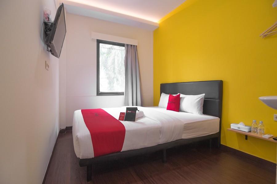 Reddoorz Near Itc Mangga Dua 11/37