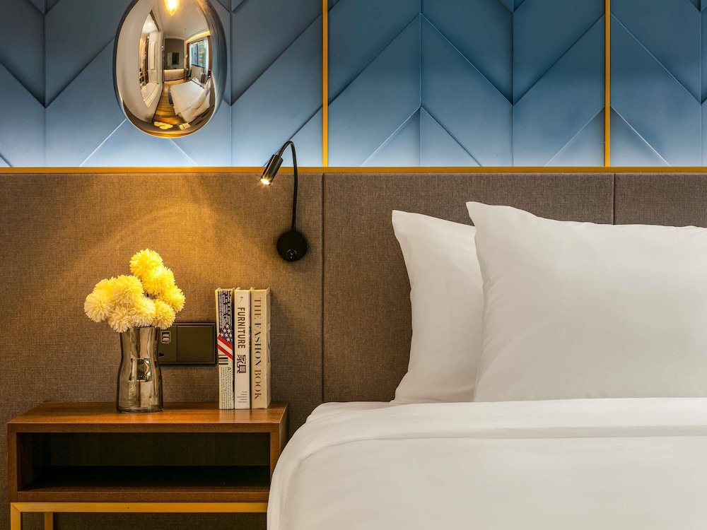 Movenpick Living West Hanoi 84/112