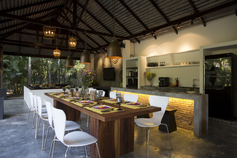 Tolani Southgate Villa Chiang Mai 37/49