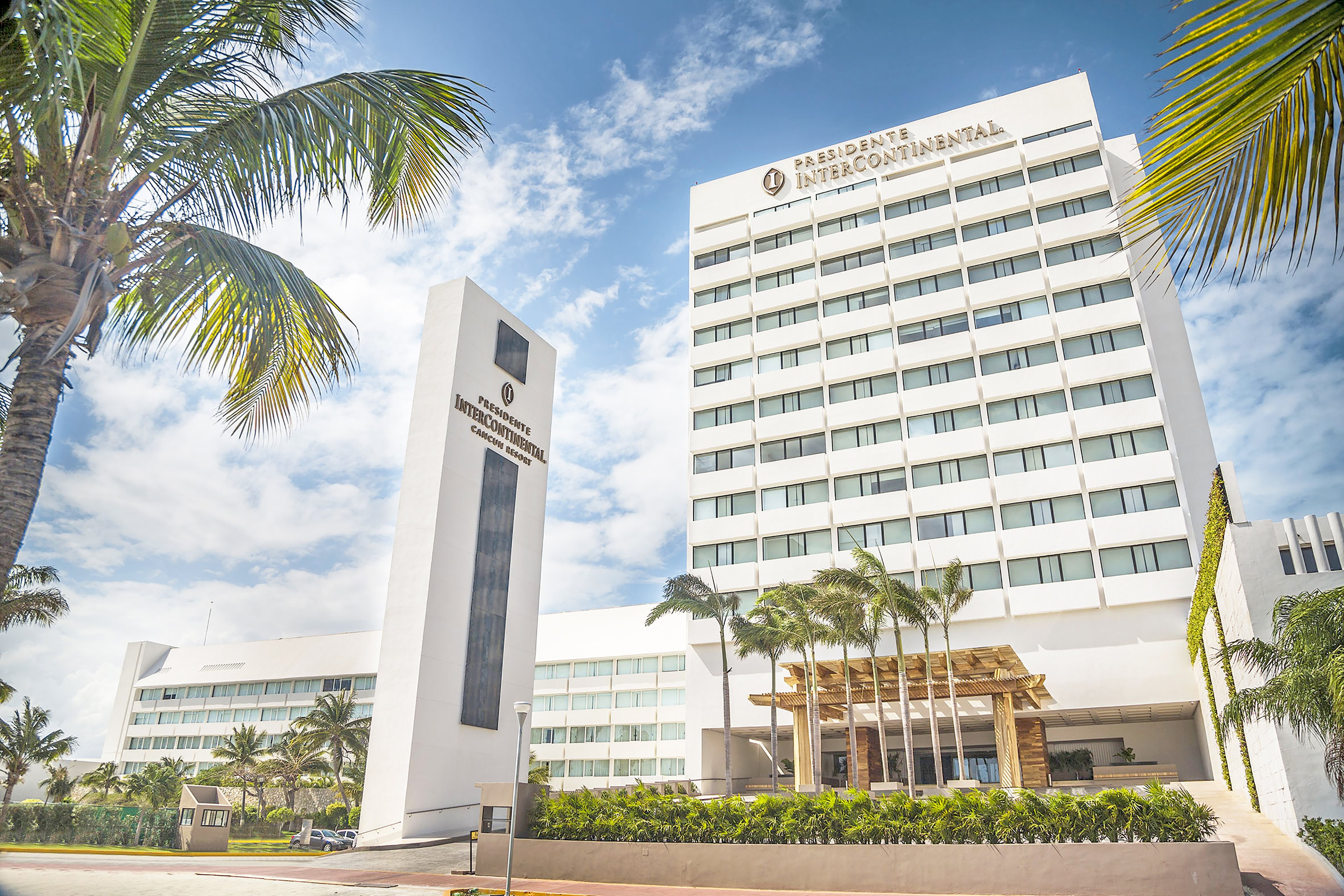 Presidente Intercontinental Cancun Resort 4/82
