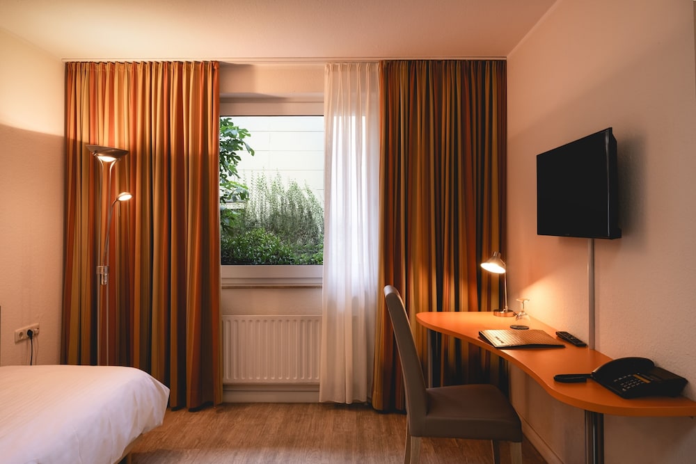 Hotel Astra 12/50