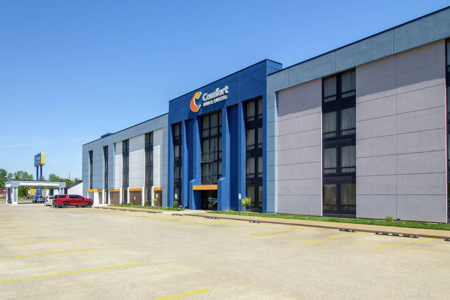 Comfort Inn & Suites Evansville Airport 15/21