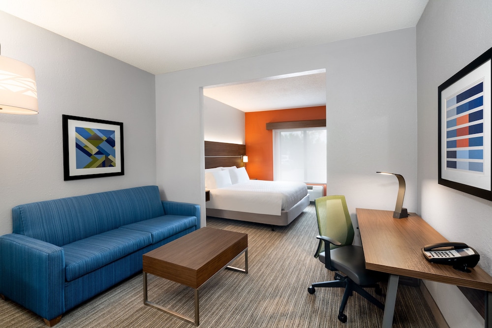 Holiday Inn Express Hotel Suites Tell City 46/62