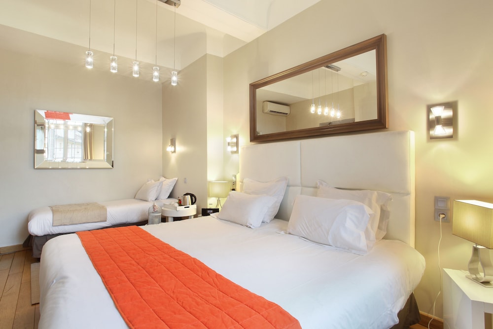 HOTEL DE FRANCE 3/38