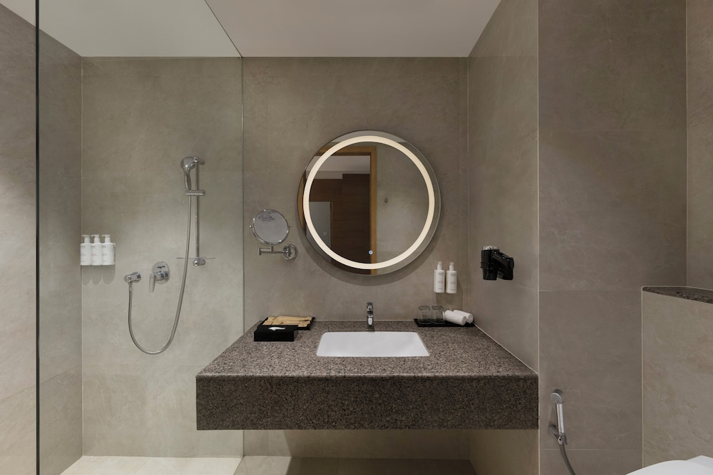 Mercure Lucknow Gomti Nagar 41/41