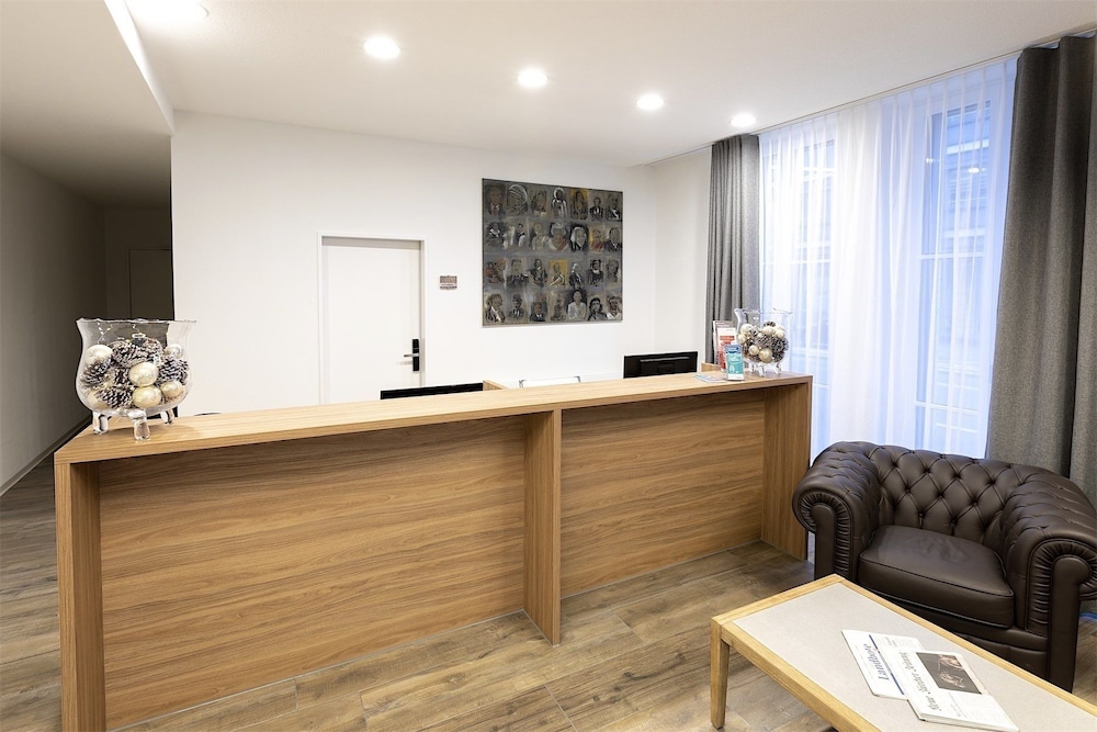 Work Life Residence by Primestay 2/32