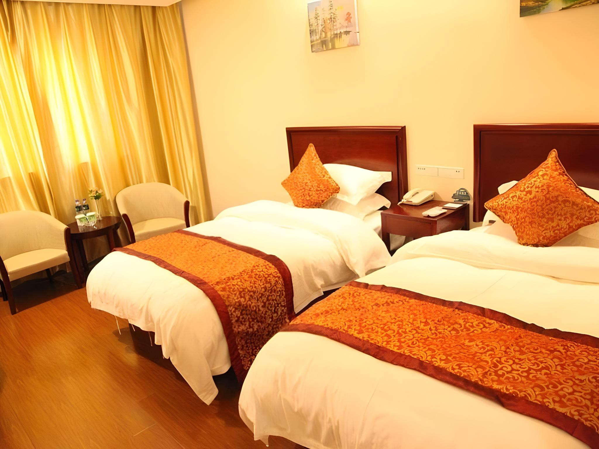 GreenTree Inn Yixing Ding Shu JieFang East Road Express Hotel 10/27