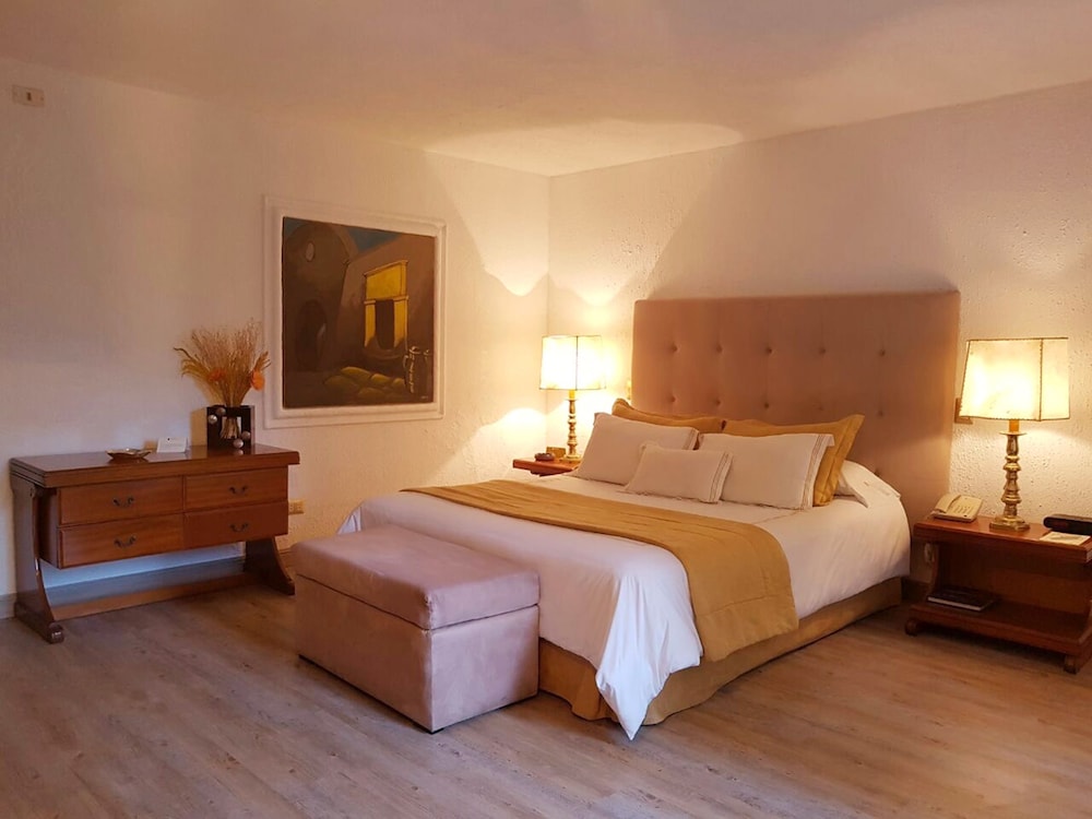 ANTARA HOTEL 13/79