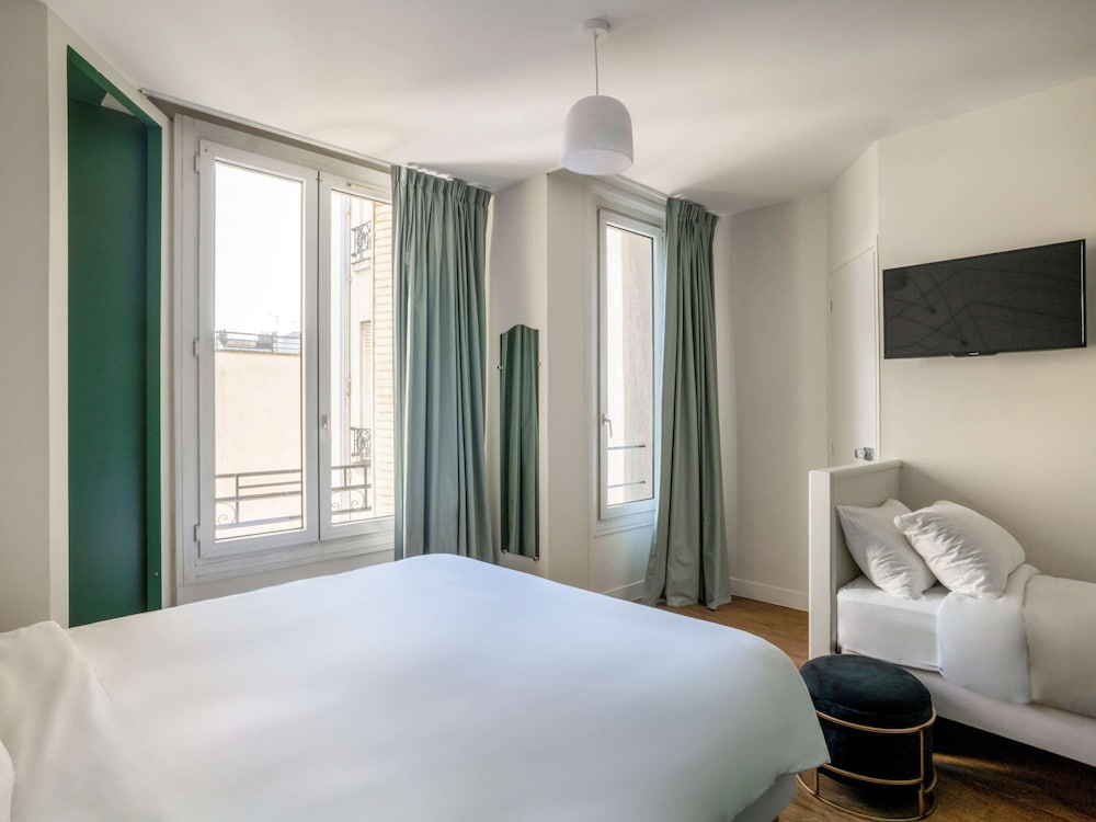 ibis Styles Asnieres Centre 24/78