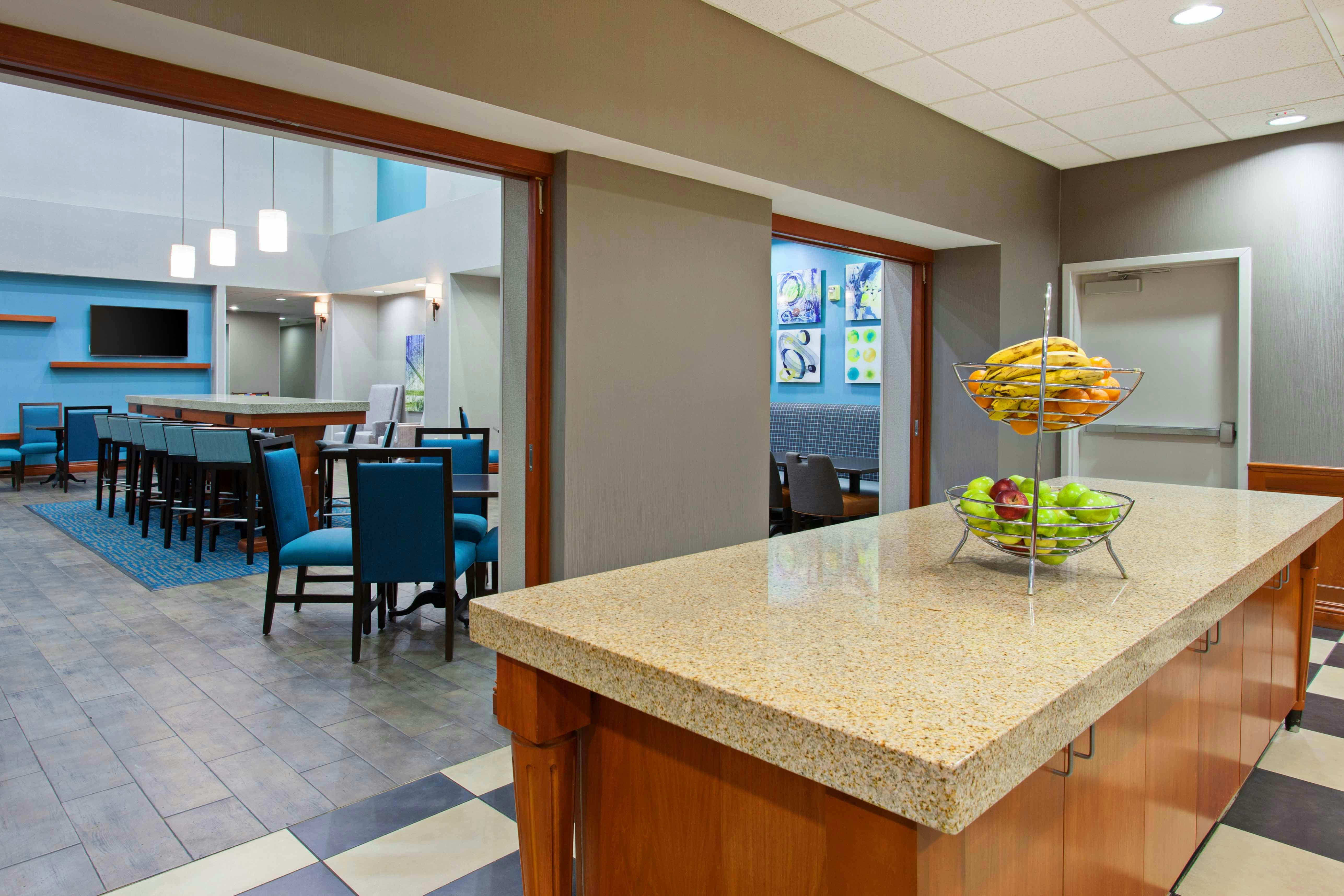 Hampton Inn and Suites Clovis Airport North 35/50