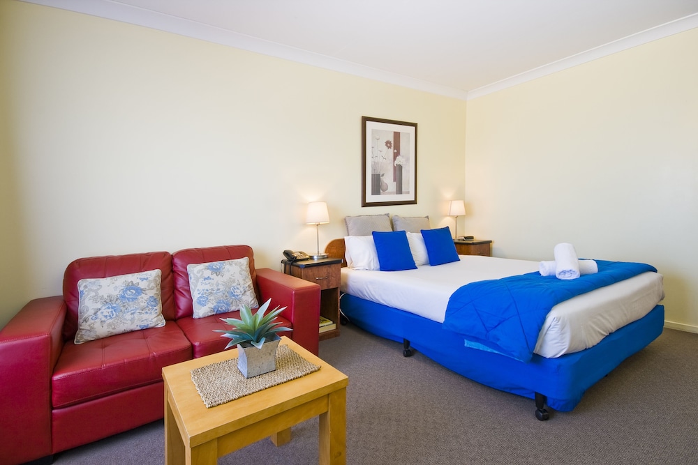 Hotel Sandridge Motel And Lornebeach Apartments 14/58