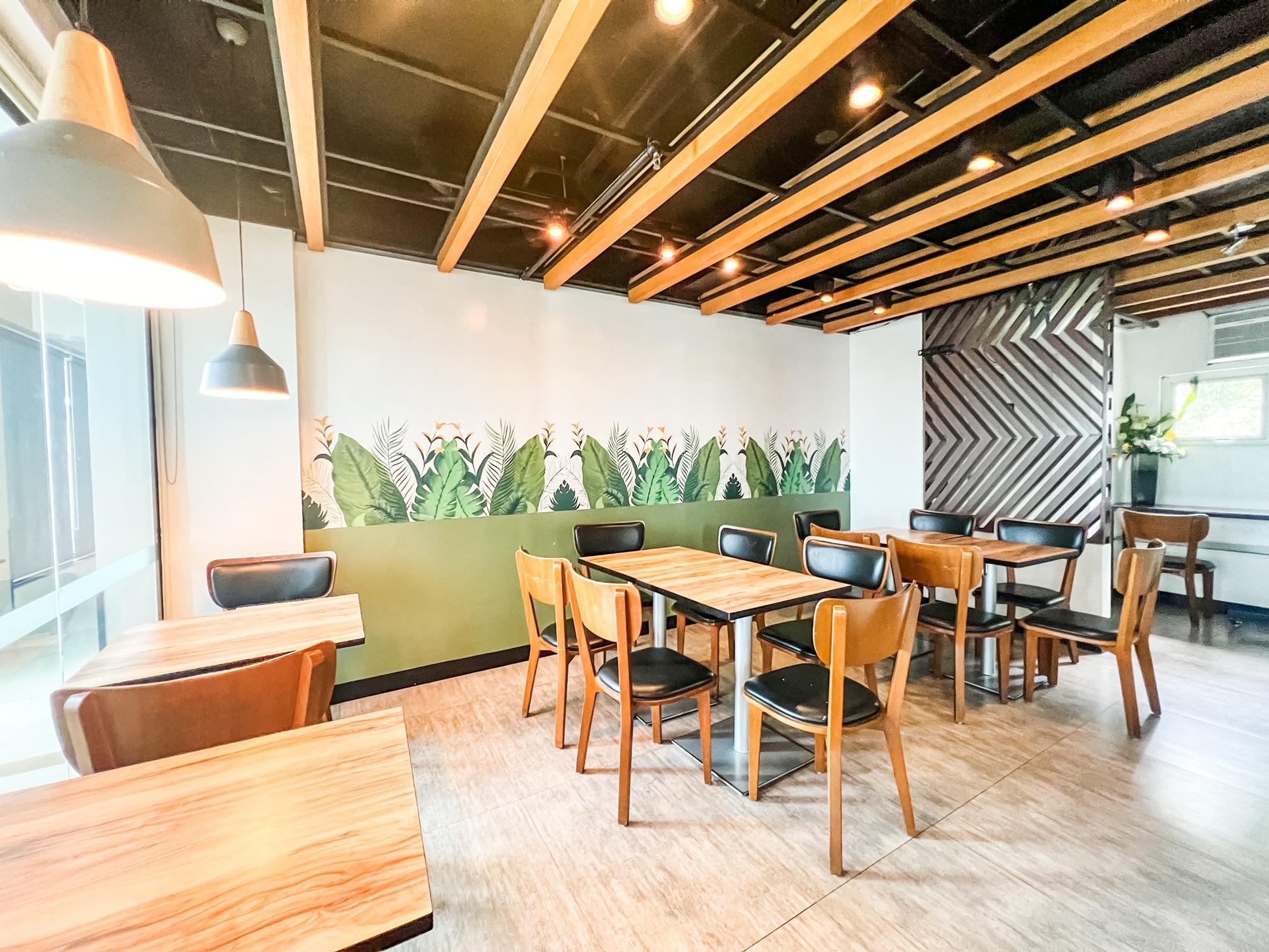 The Citywalk Suites Apartment Inc. 30/32
