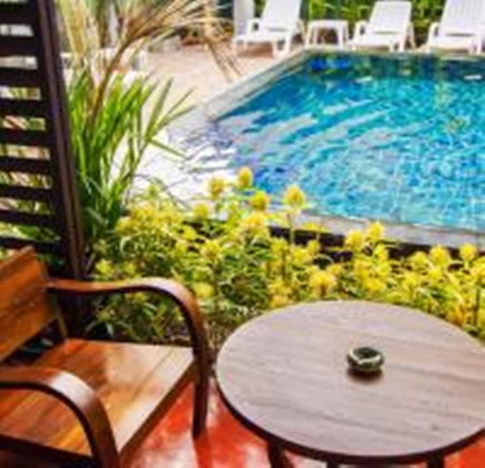 BB Mantra Boutique Hotel 40/44