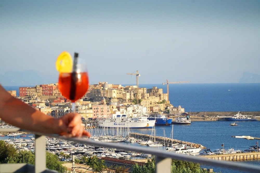 Puteoli Palace Hotel 43/50