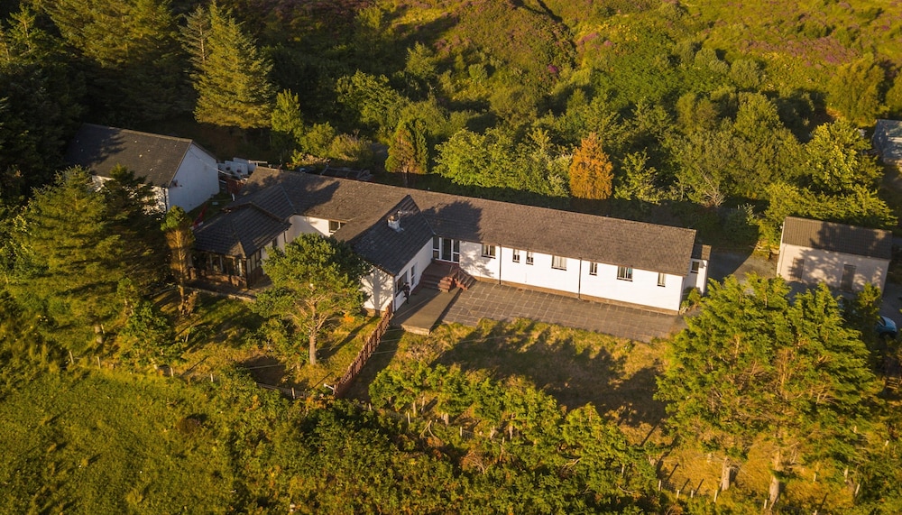 Loch Eyre House 41/50