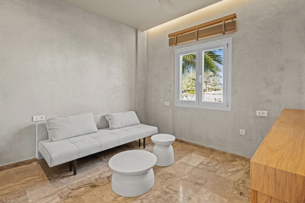 Nikos Apartments 58/76