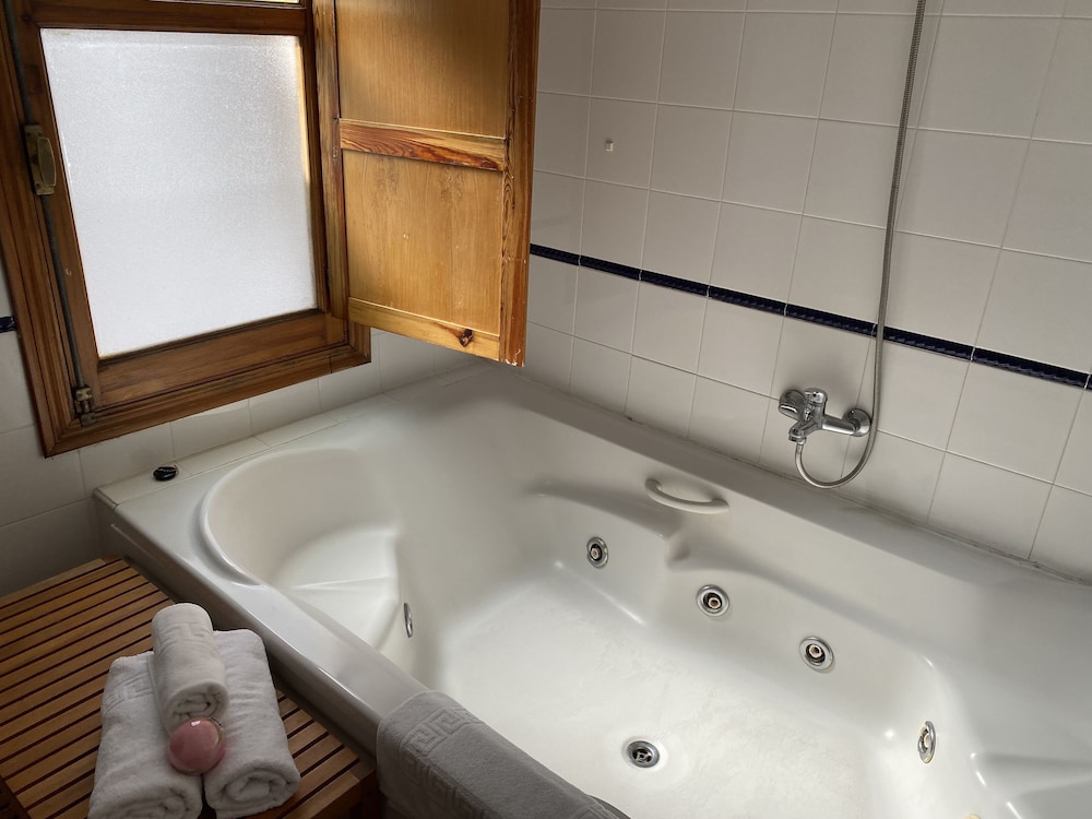 Hostal Moscatel 23/50
