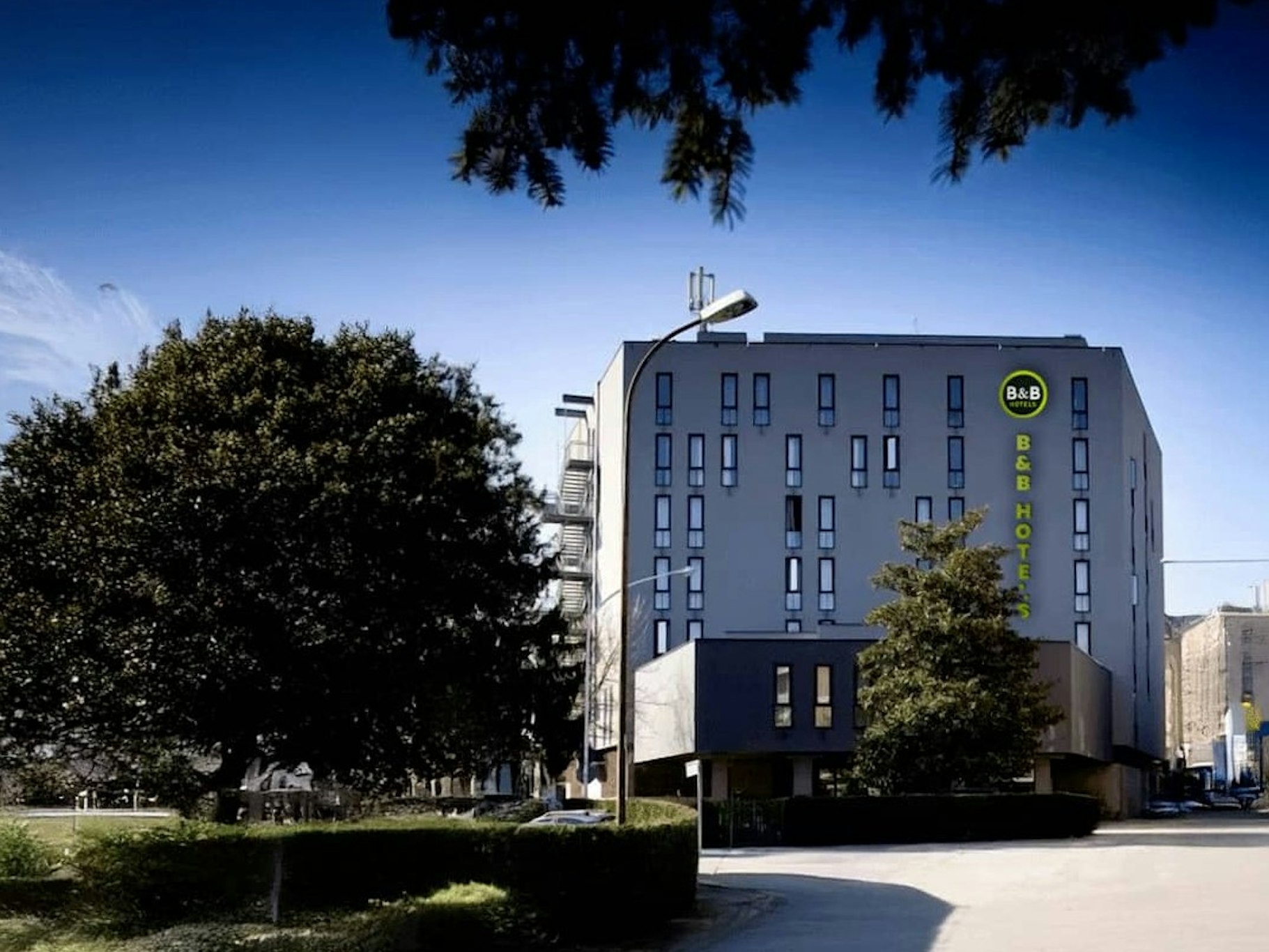 B&B HOTEL Fabriano Janus 1/25