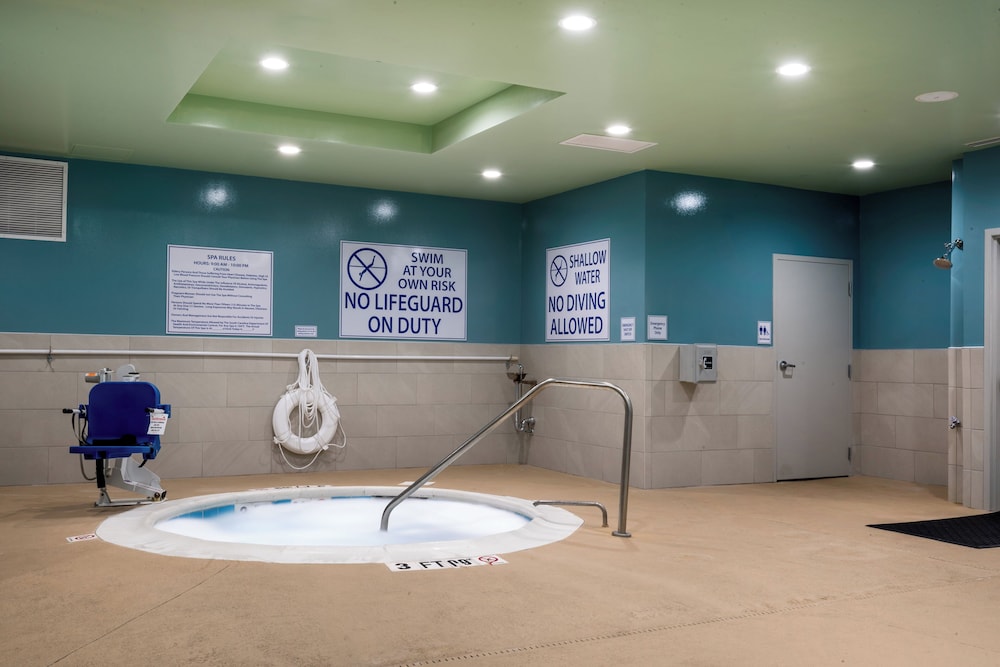 Holiday Inn Express and Suites Florence I-95 and I-20 Civic Ctr, an IHG Hotel 49/70