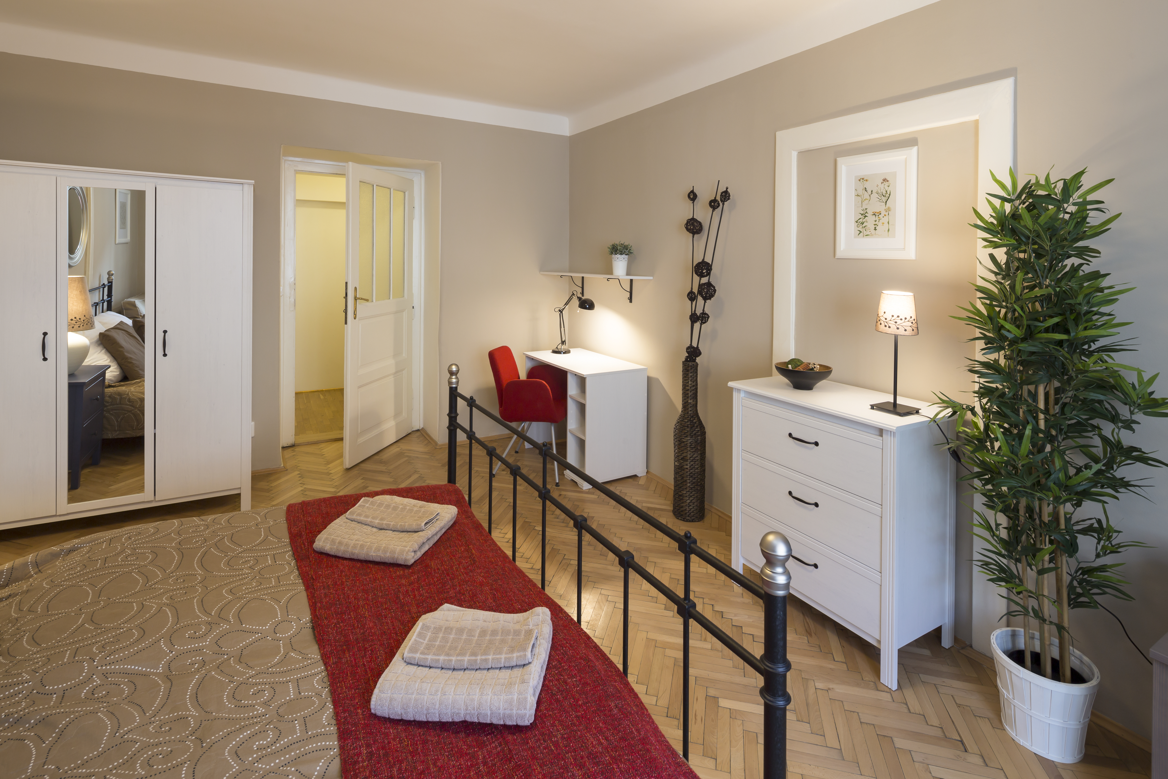 Templova Apartments 2/39