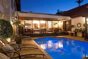 Five Burnham Guesthouse 3/21