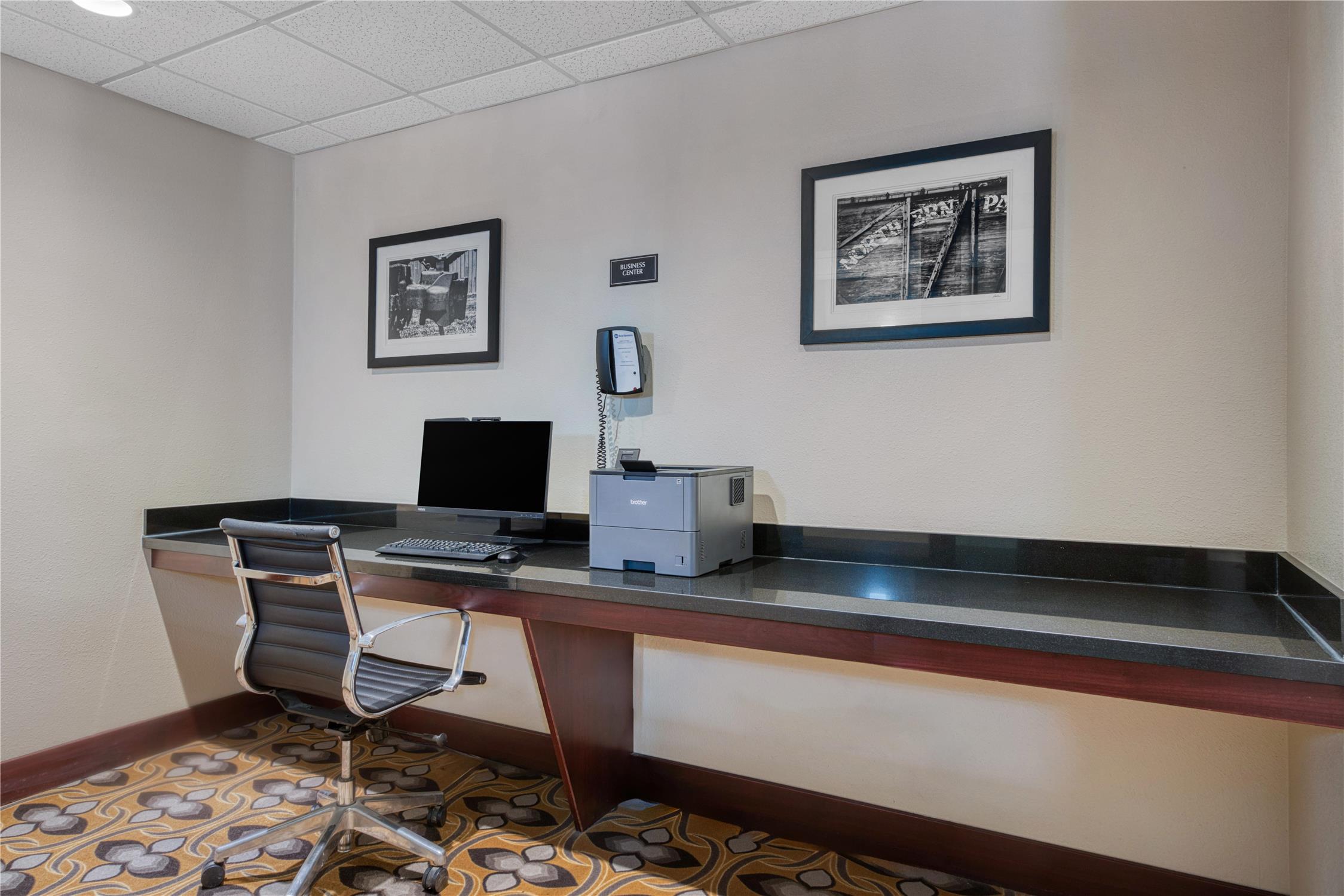 Best Western Shelby Inn Suites 20/26