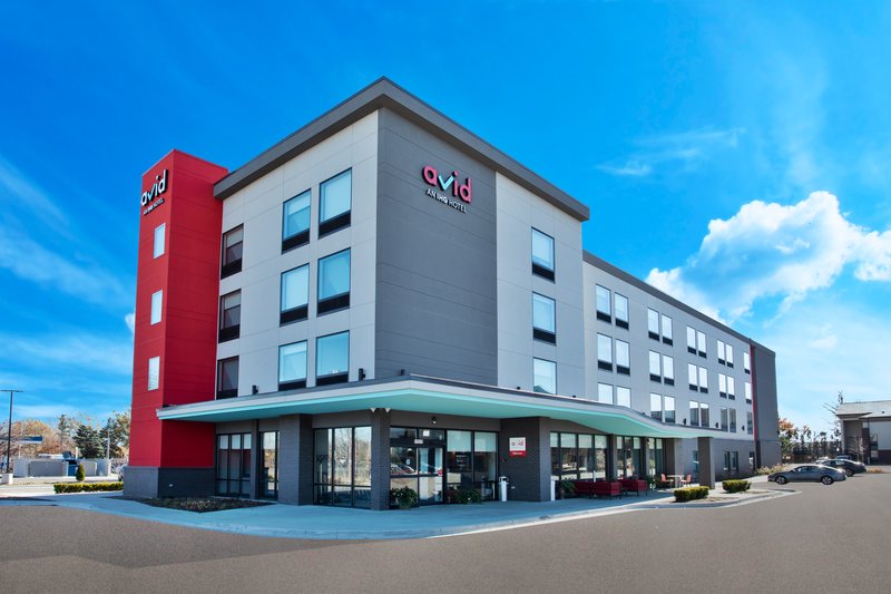 avid hotels Detroit - Warren 1/25