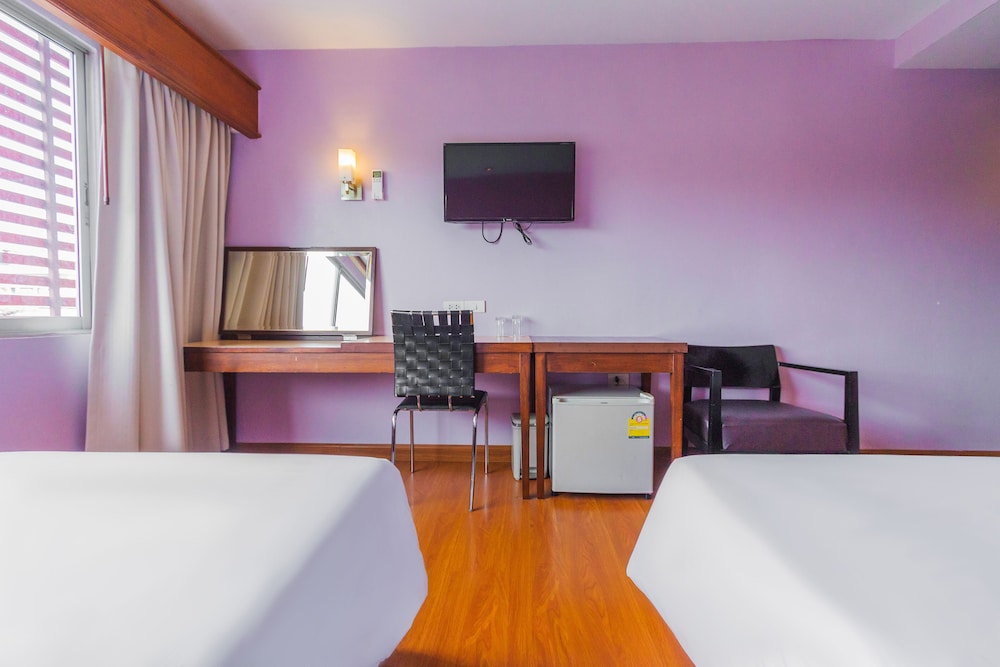 Mayflower Grande Hotel Chiang Mai 24/47