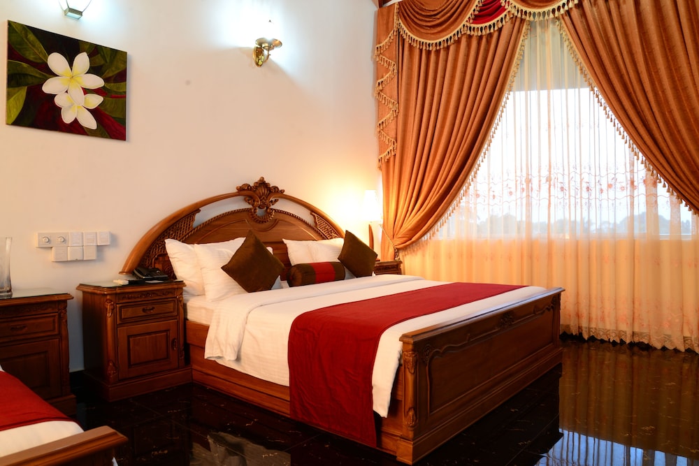 Hotel Sudu Araliya 12/69