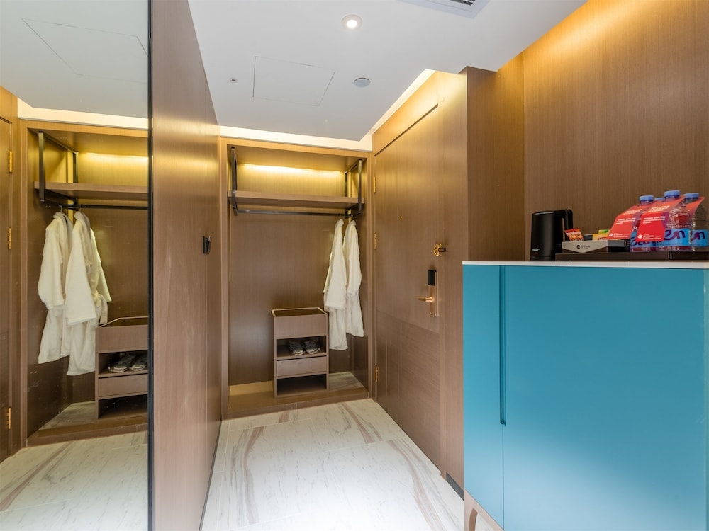 Ramada Encore by Wyndham Guangzhou Jiangnan West 24/60