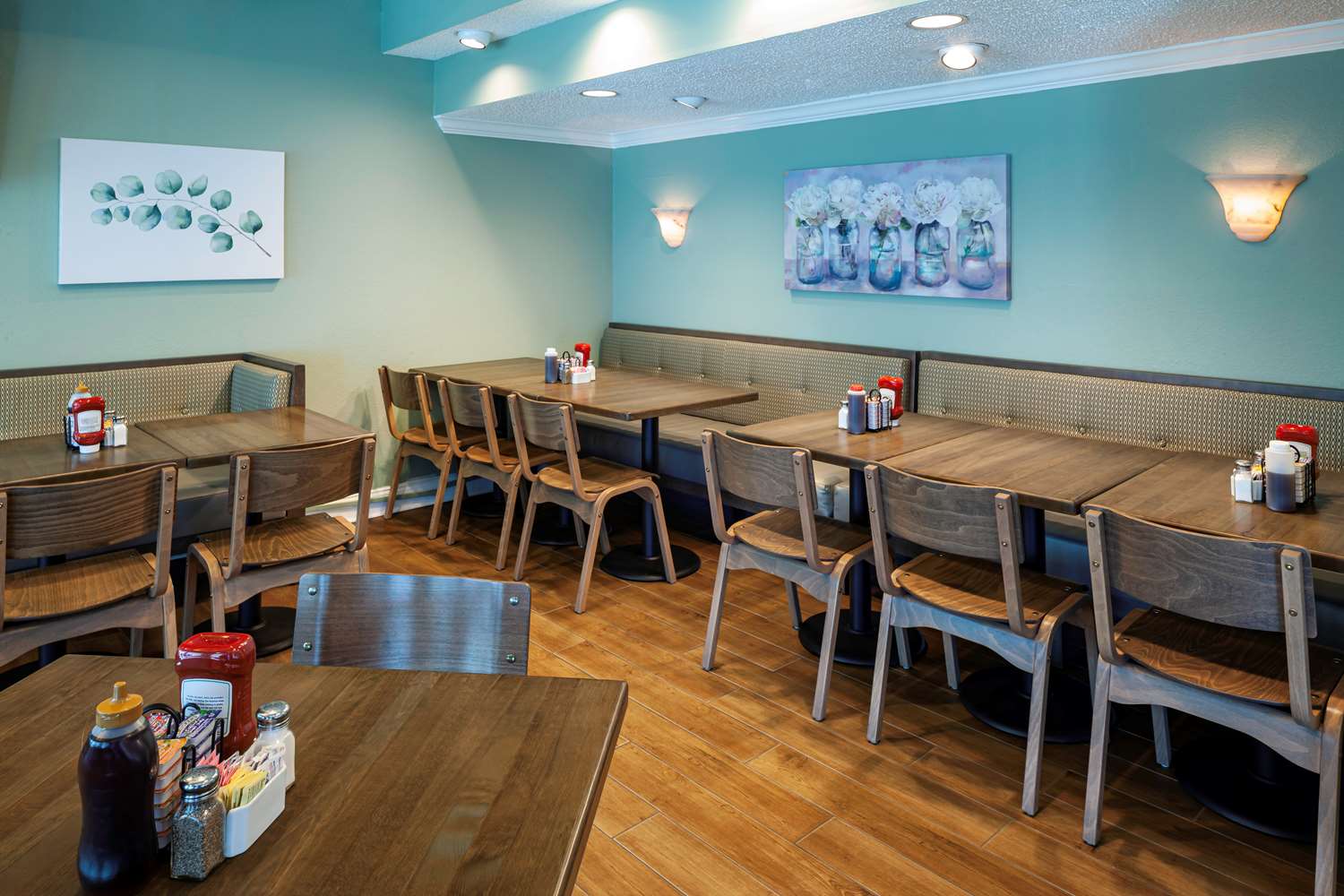 New Smyrna Beach Hotel & Suites 15/24