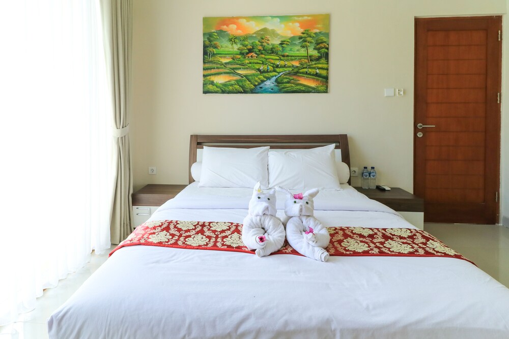 Royal Majesty Villas 18/71