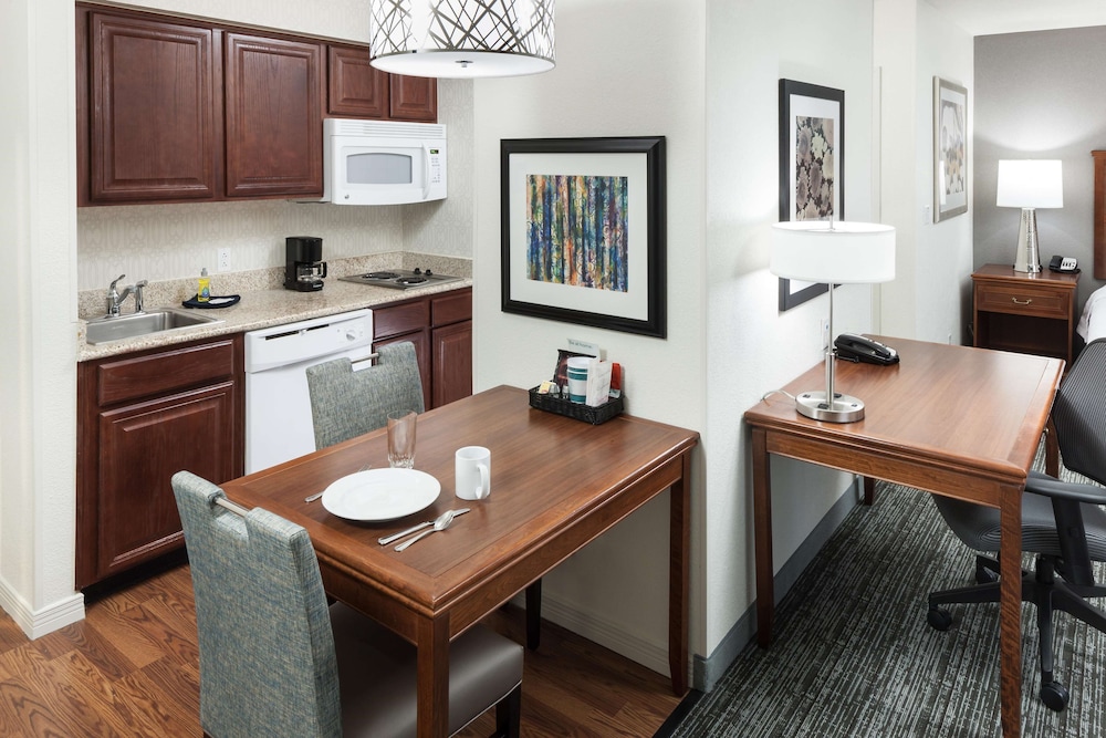 Homewood Suites by Hilton El Paso Airport 37/45