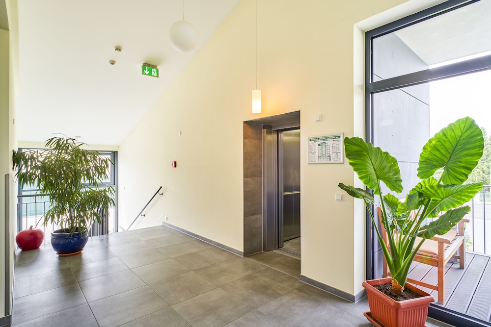 Hotel Apfelbaum 7/50