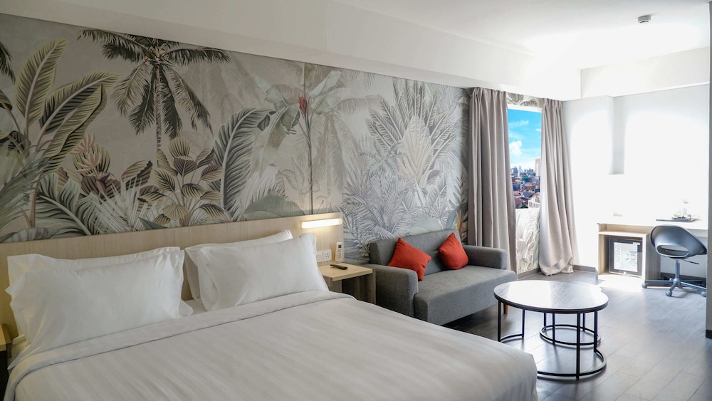 Express Super Queen Room